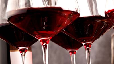 Vinícolas para turismo na Toscana: degustações, passeios pelas vinícolas e como escolher.